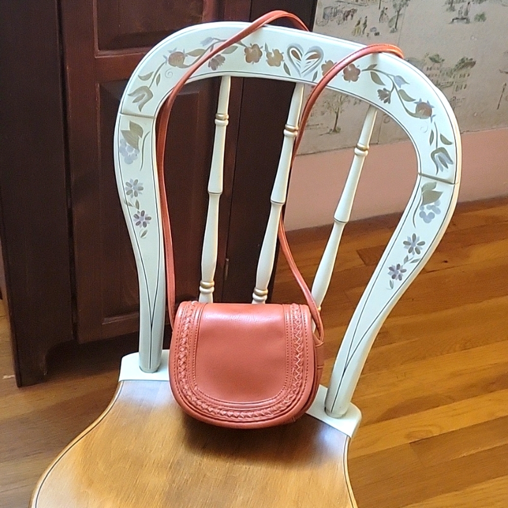 Small Anthro Style Leather Crossbody